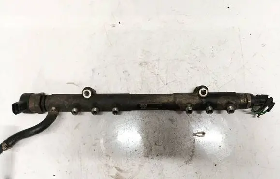 Fuel main line pipe