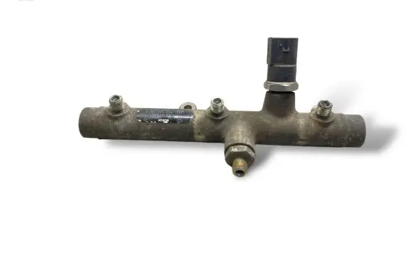 Audi A4 S4 B7 8E 8H Fuel main line pipe 059130089D K1855
