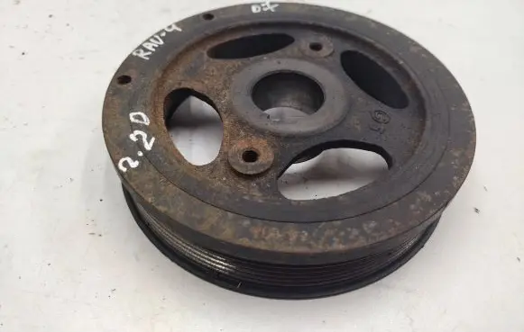 Toyota RAV 4 (XA30) Crankshaft pulley