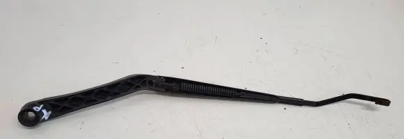 Opel Insignia A Front wiper blade arm 13227398