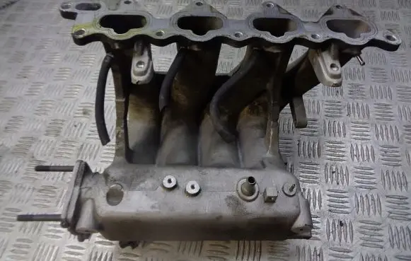 KIA Magentis Intake manifold