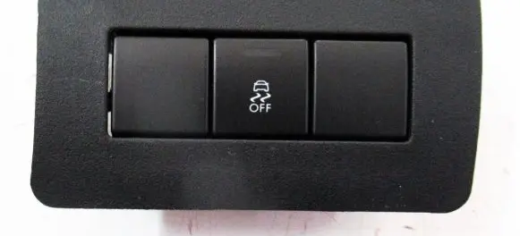 Traction control (ASR) switch