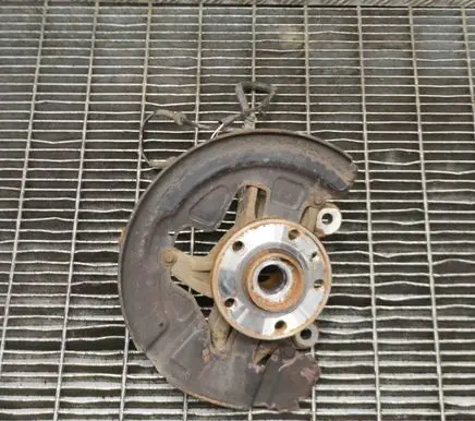 Volvo V60 Front wheel hub