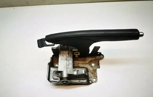 Nissan 370Z Handbrake/parking brake lever assembly