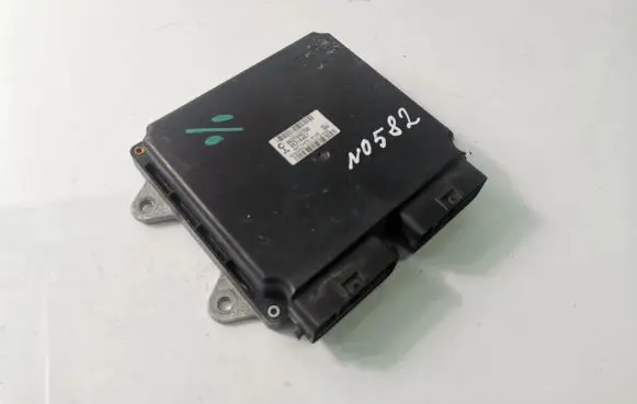 Mitsubishi Colt Engine control unit/module ECU 8631046700