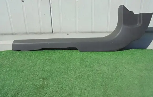 Opel Astra H Front sill trim cover 13113976