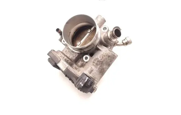Opel Zafira B Electric throttle body valve 55577375 0280750562