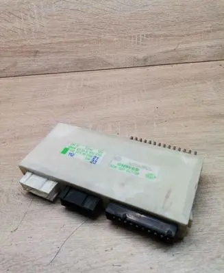 BMW 5 E39 Central body control module 6913519