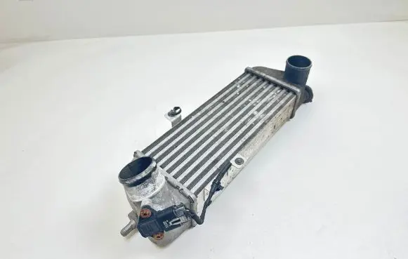 KIA Ceed Intercooler radiator 6039515