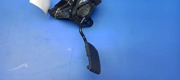 Toyota Aygo AB10 Accelerator throttle pedal 781100H021