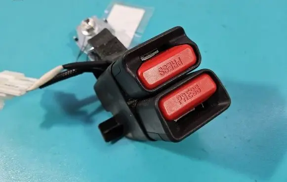 Toyota C-HR I Rear seatbelt 1129810 IMPRK1590877