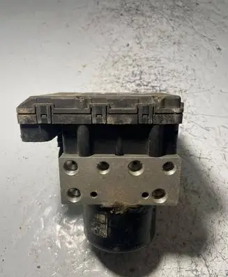 Audi A3 S3 8L ABS Pump 1j0907379q 1j0614217e