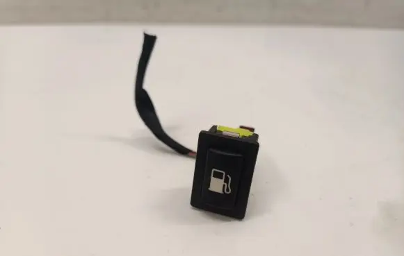 BMW 7 G11 G12 Fuel tank opening switch 9323414