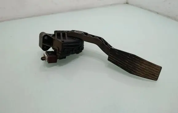 Opel Astra H Accelerator throttle pedal 9157998