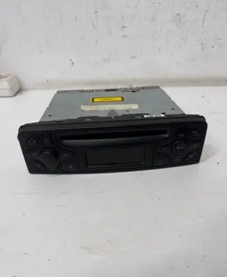 Mercedes-Benz C W203 Radio/CD/DVD/GPS head unit A2038202286