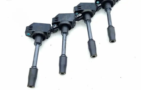 Toyota RAV 4 (XA50) High voltage ignition coil 9091902277 09D26022476