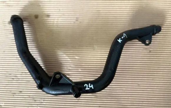 BMW X5 E70 Engine coolant pipe/hose 2247918