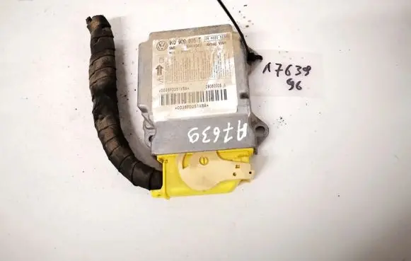 Volkswagen Golf V Airbag control unit/module 1k0909605t 5wk43412