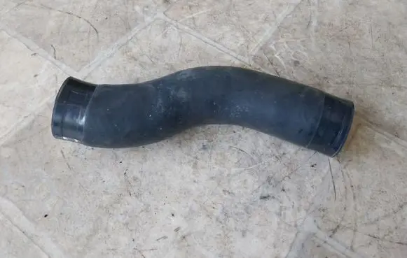 Lexus IS 220D-250-350 Intercooler hose/pipe FKM VMQ