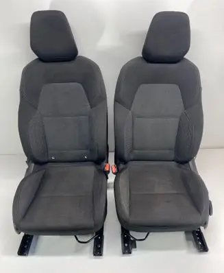 Renault Clio V Seat set 