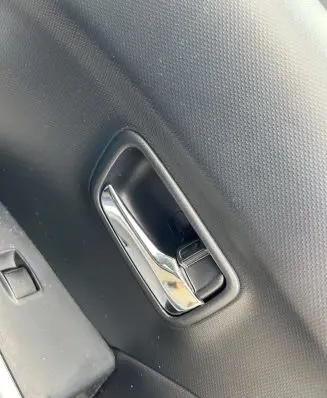 Peugeot 4007 Front door interior handle