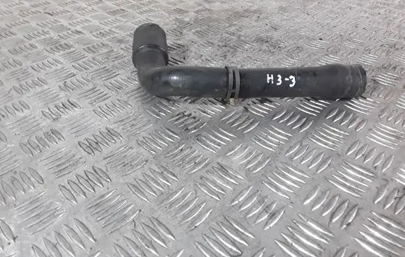 Engine coolant pipe/hose