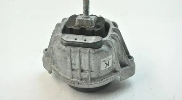 BMW Z4 E89 Engine mount bracket 6768852