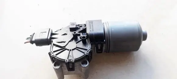BMW X3 E83 Wiper motor 0390241770 67.63-3405319