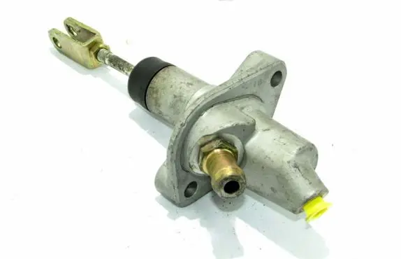 Nissan Primera Clutch master cylinder