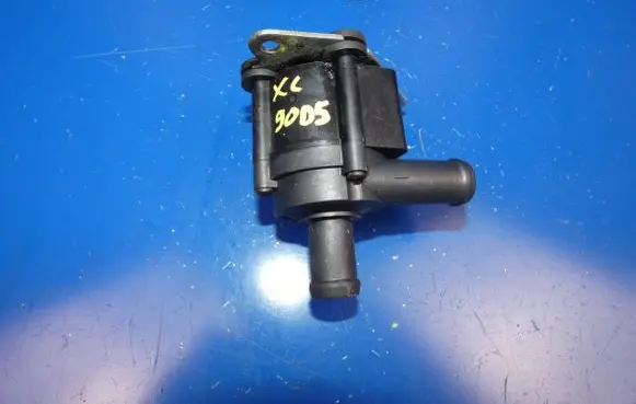 Volvo XC90 Electric auxiliary coolant/water pump 31338211 15T2082697