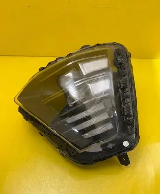 Hyundai Kona II Headlight/headlamp 92101BE100