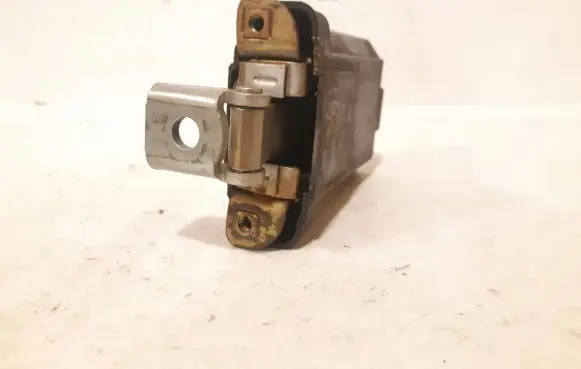 Front door check strap stopper