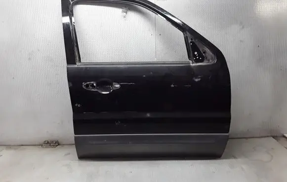 Ford Maverick Front door