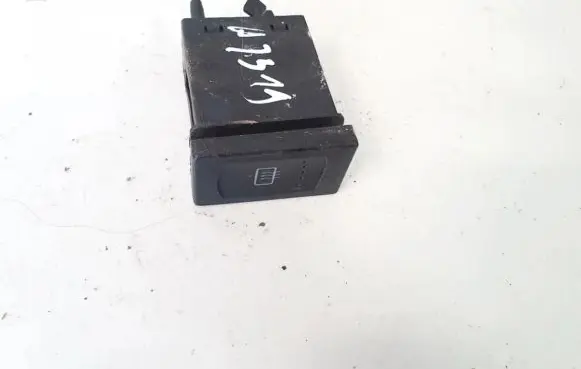 Volkswagen PASSAT B5.5 Windscreen/window heater switch 3b0959621c