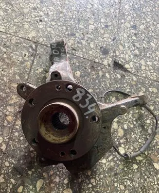 Renault Laguna II Front wheel hub