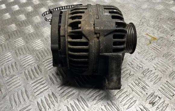 Audi A6 S6 C5 4B Generator/alternator 078903016AB 0124525008 14525008