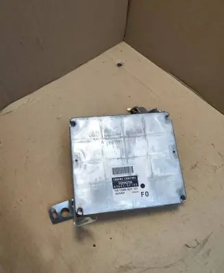 Toyota Corolla Verso E121 Engine control unit/module 896610F100 1758007623 MB1758007623