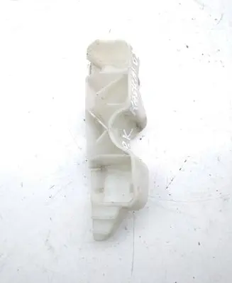 Nissan Qashqai Front bumper mounting bracket 62223JD000