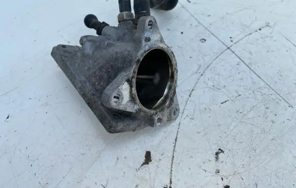 Volkswagen Golf VII Throttle valve M160864B