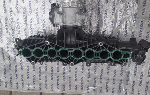 Volvo S90, V90 Intake manifold 32257808