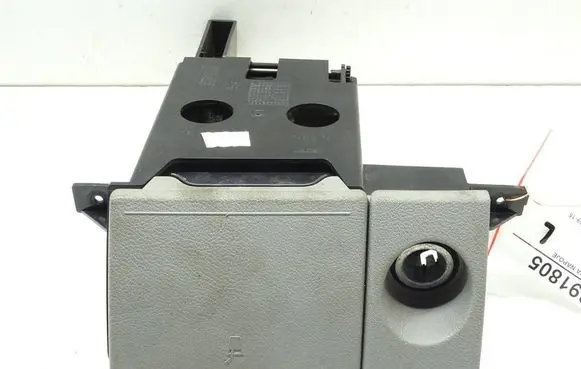 Volkswagen Transporter - Caravelle T5 Cup holder 