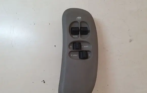 Chrysler Voyager Electric window control switch 0SB701L5AB