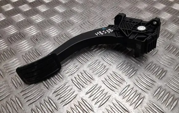 Opel Astra L Accelerator throttle pedal 9854066280