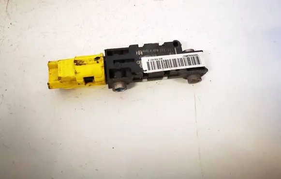 Audi A4 S4 B7 8E 8H Airbag deployment crash/impact sensor 8E0959651A
