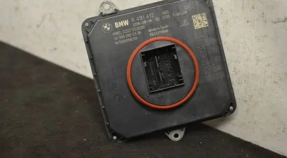 BMW 5 G30 G31 Light module LCM 8491412