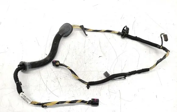 Opel Insignia A Tailgate/trunk wiring harness 13331388