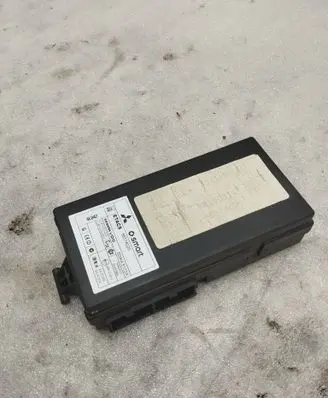 Mitsubishi Colt Comfort/convenience module 8637A020 5WK45103A 97RI010013