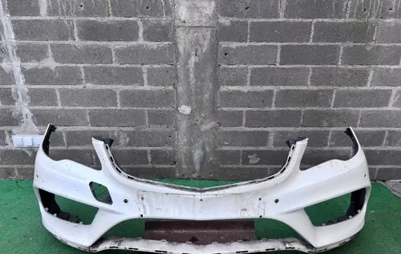 Mercedes-Benz E C207 W207 Front bumper 