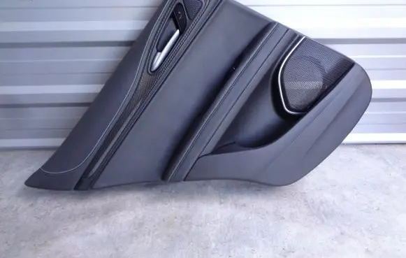 Alfa Romeo Stelvio Rear door card panel trim