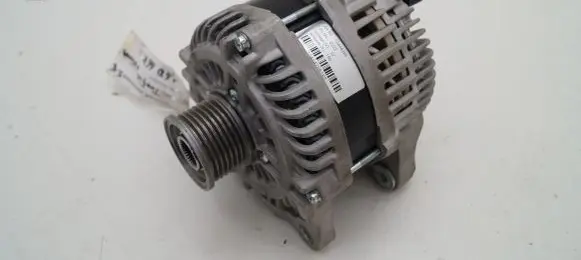 Renault Trafic III (X82) Generator/alternator 10444298